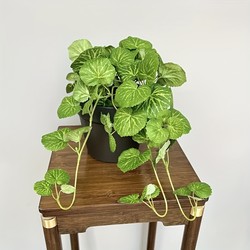 An artificial hanging vine pla - Bonsai Garden For Home 评论和价格